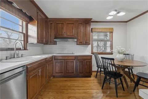 $375,000 | 8823 Antioch Road, Overland Park, KS 66212