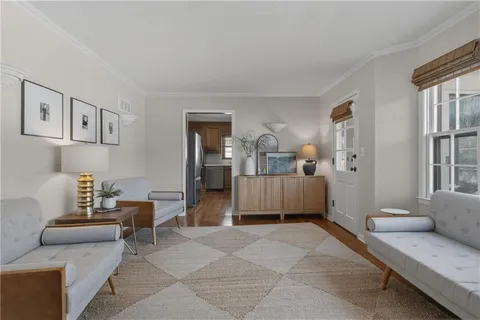 $375,000 | 8823 Antioch Road, Overland Park, KS 66212