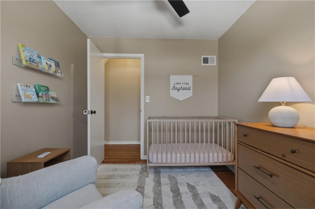 8823 Antioch Road Overland Park, KS 66212 - Photo 32 of 56