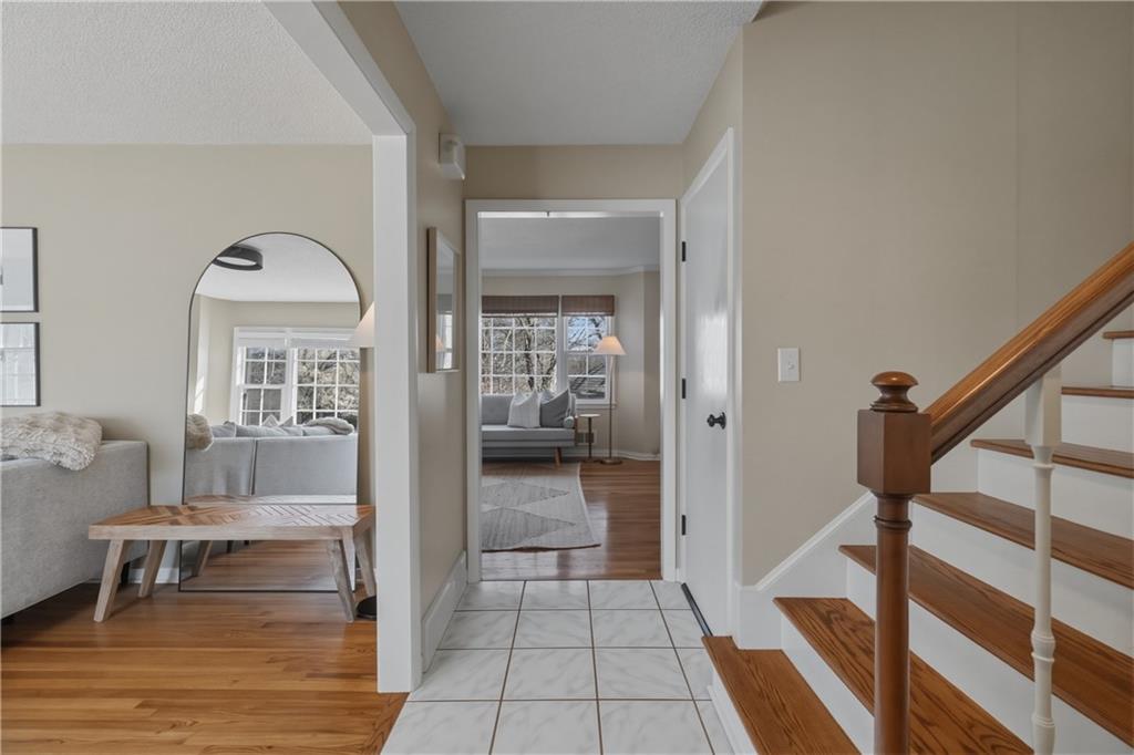 8823 Antioch Road Overland Park, KS 66212 - Photo 6 of 56