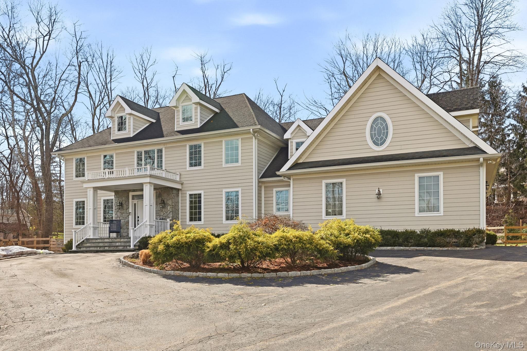 16 Hall Road Briarcliff Manor, NY 10510 - Photo 3 of 41