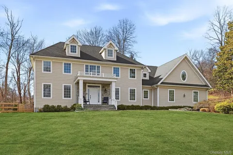 $1,800,000 | 16 Hall Road, Briarcliff Manor, NY 10510