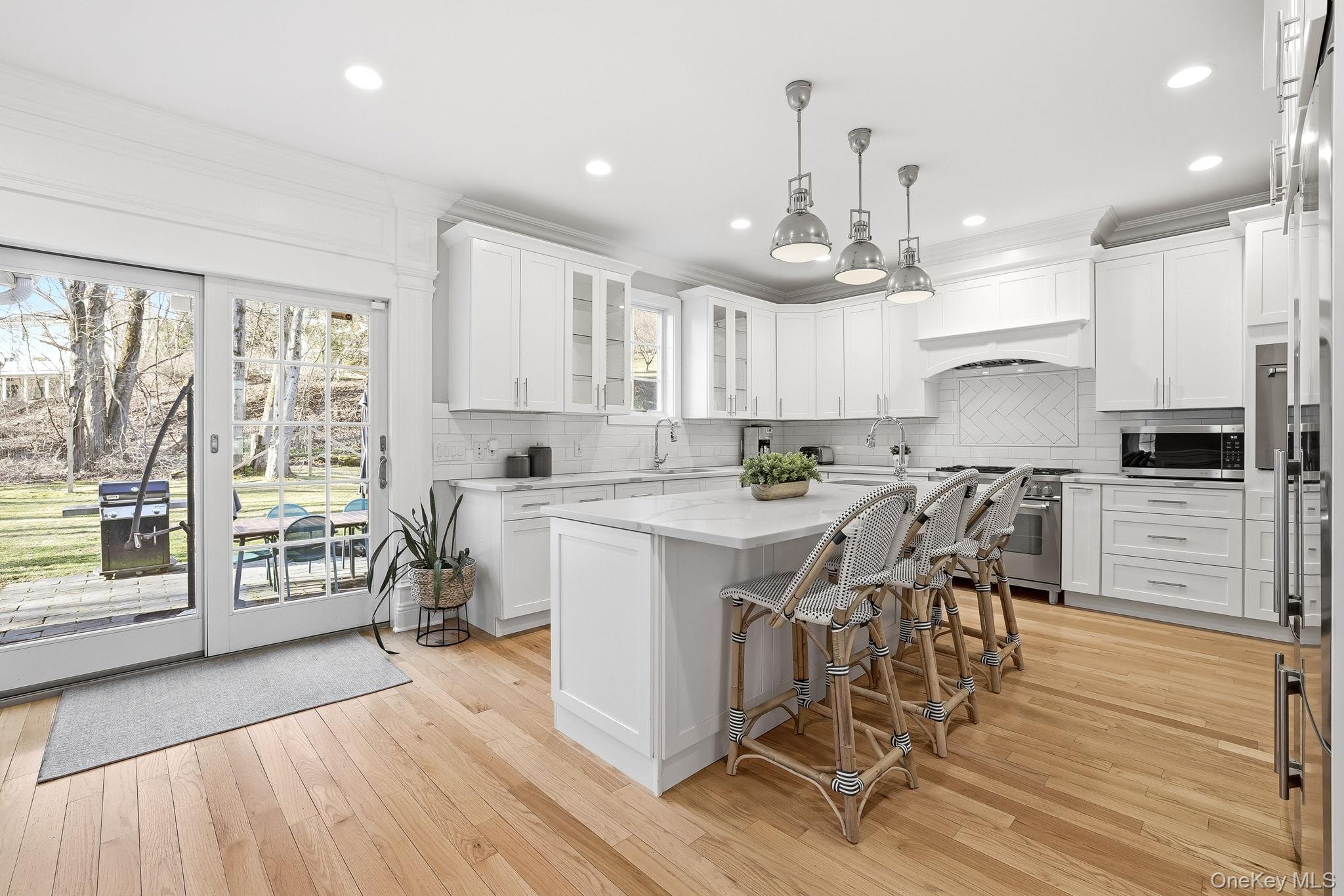 16 Hall Road Briarcliff Manor, NY 10510 - Photo 6 of 41