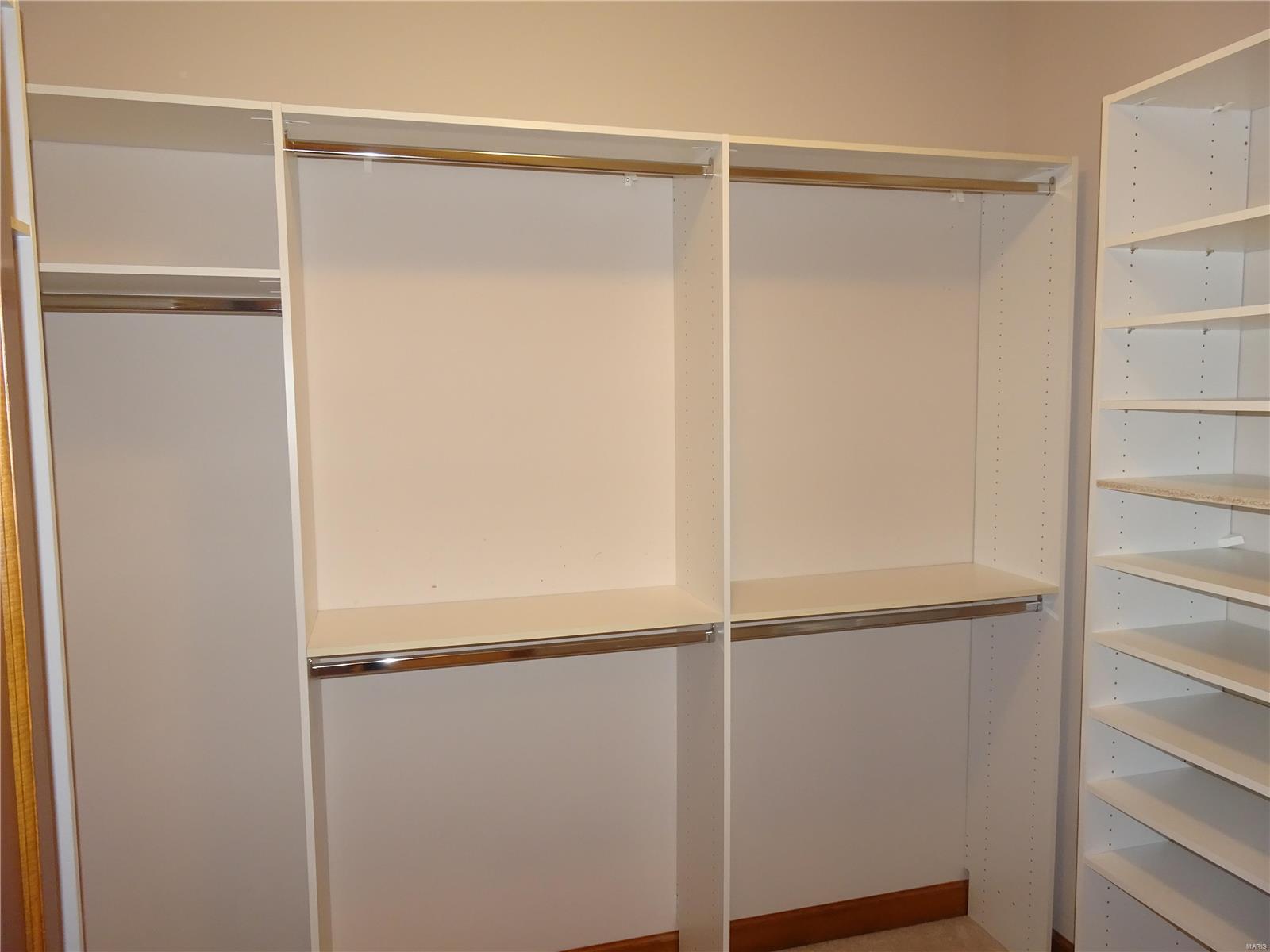 601 Hawkins Road Fenton, MO 63026 - Photo 29 of 56 Gallery Image 29
