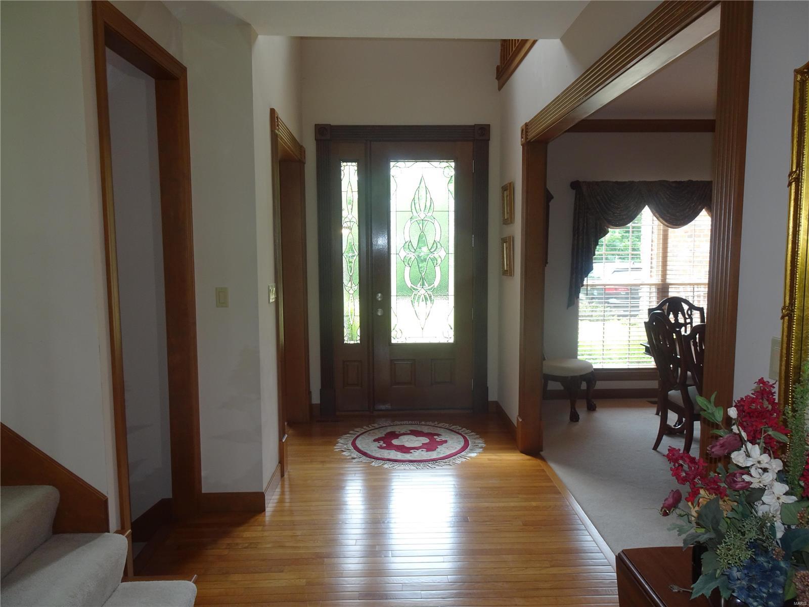 601 Hawkins Road Fenton, MO 63026 - Photo 4 of 56 Gallery Image 4