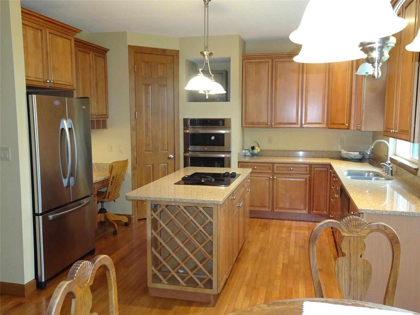 601 Hawkins Road Fenton, MO 63026 - Photo 6 of 56 Gallery Image 6