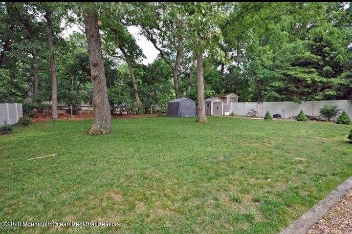 373 Glenn Road Jackson, NJ 08527 - Photo 12 of 13 storage shed