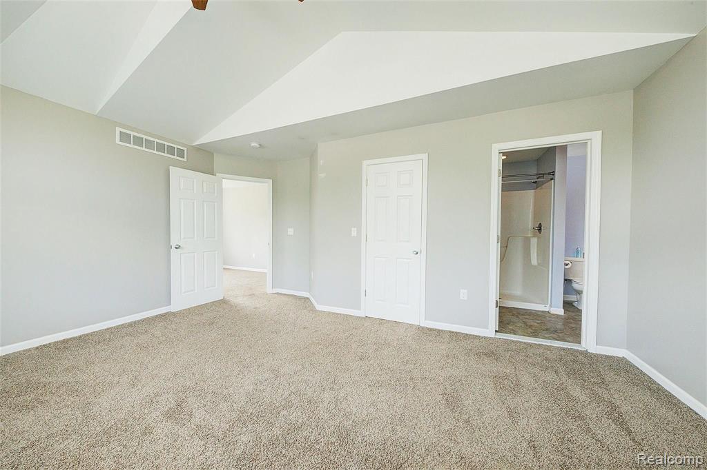 503 East Clinton Street Howell, MI 48843 - Photo 34 of 58