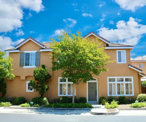 $715,000 | 24472 Montevista Circle, Valencia, CA 91354