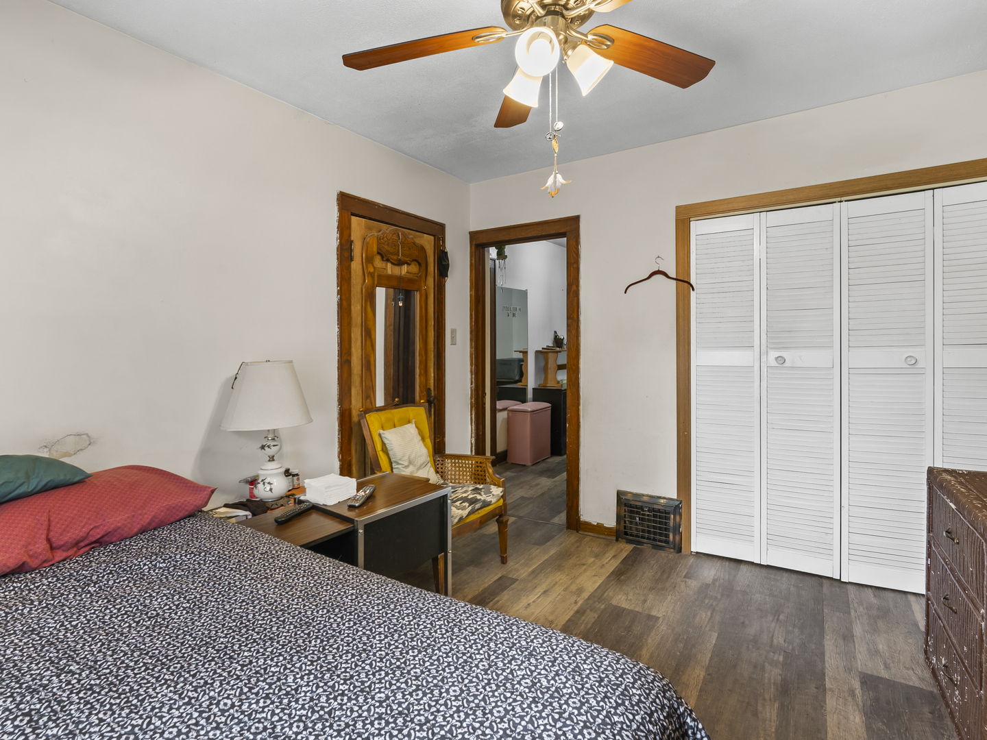 408 Manhattan Road Joliet, IL 60433 - Photo 16 of 30 Gallery Image 16