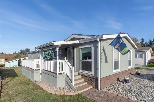 $249,900 | 620 Northeast Saturn Lane, Bremerton, WA 98311