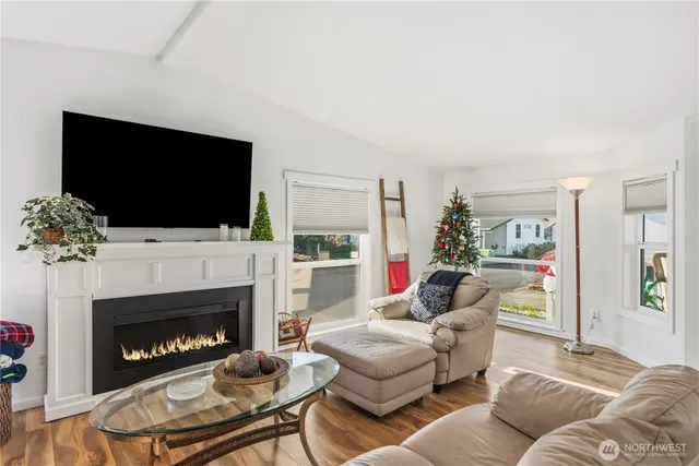 $249,900 | 620 Northeast Saturn Lane, Bremerton, WA 98311