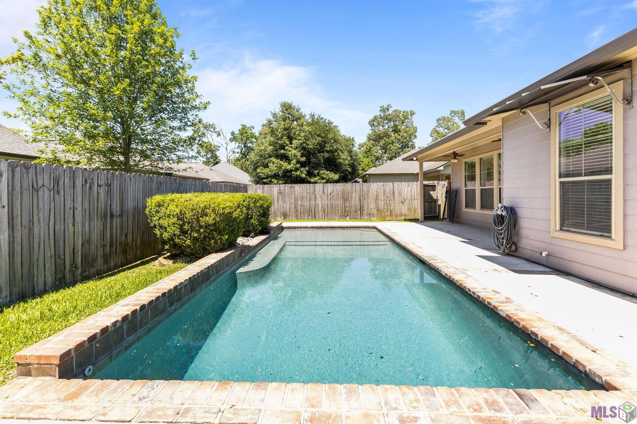 703 Ross's Turn Baton Rouge, LA 70810 - Photo 23 of 27 Swimming Pool