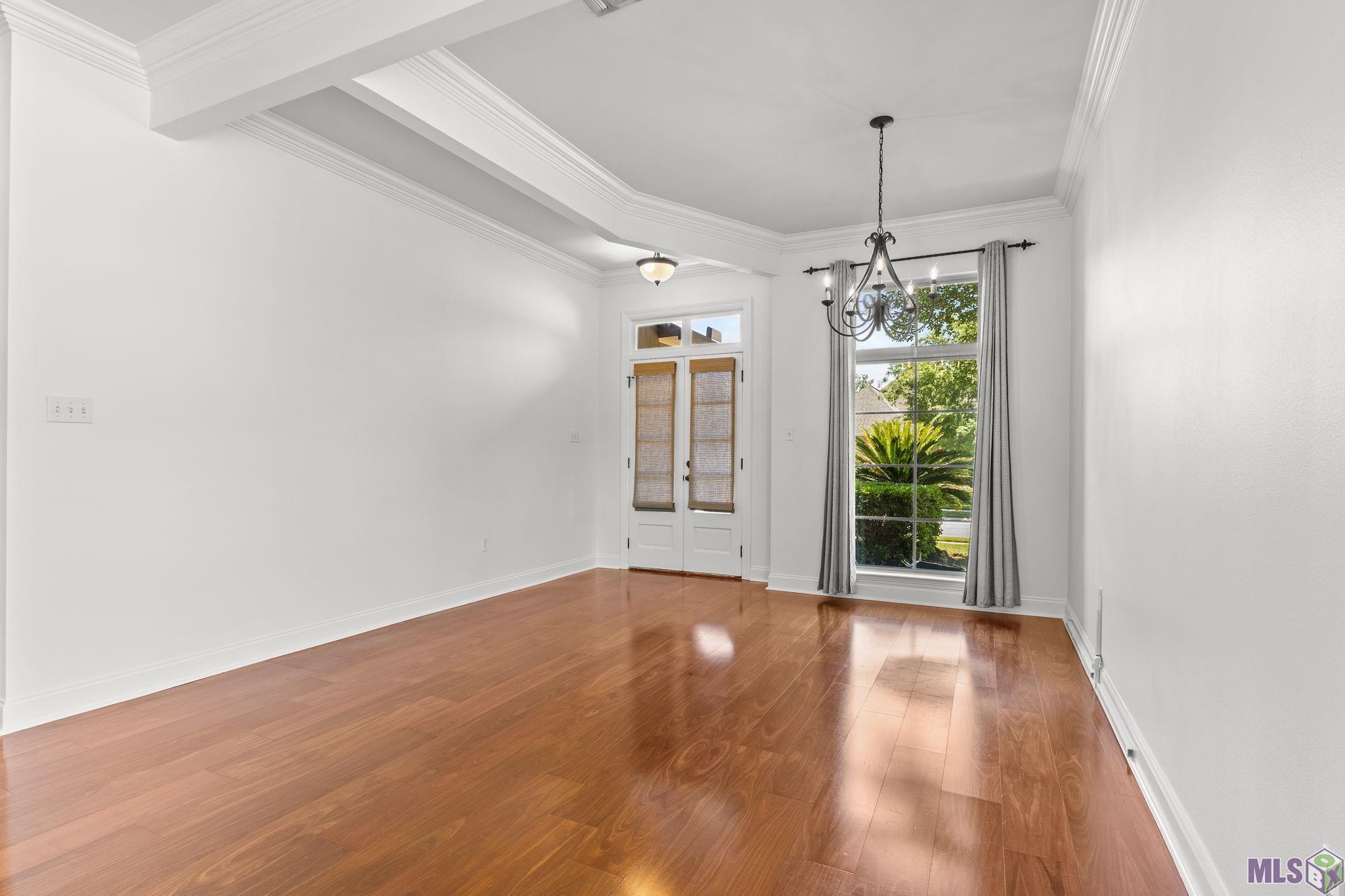 703 Ross's Turn Baton Rouge, LA 70810 - Photo 4 of 27 Dining Room