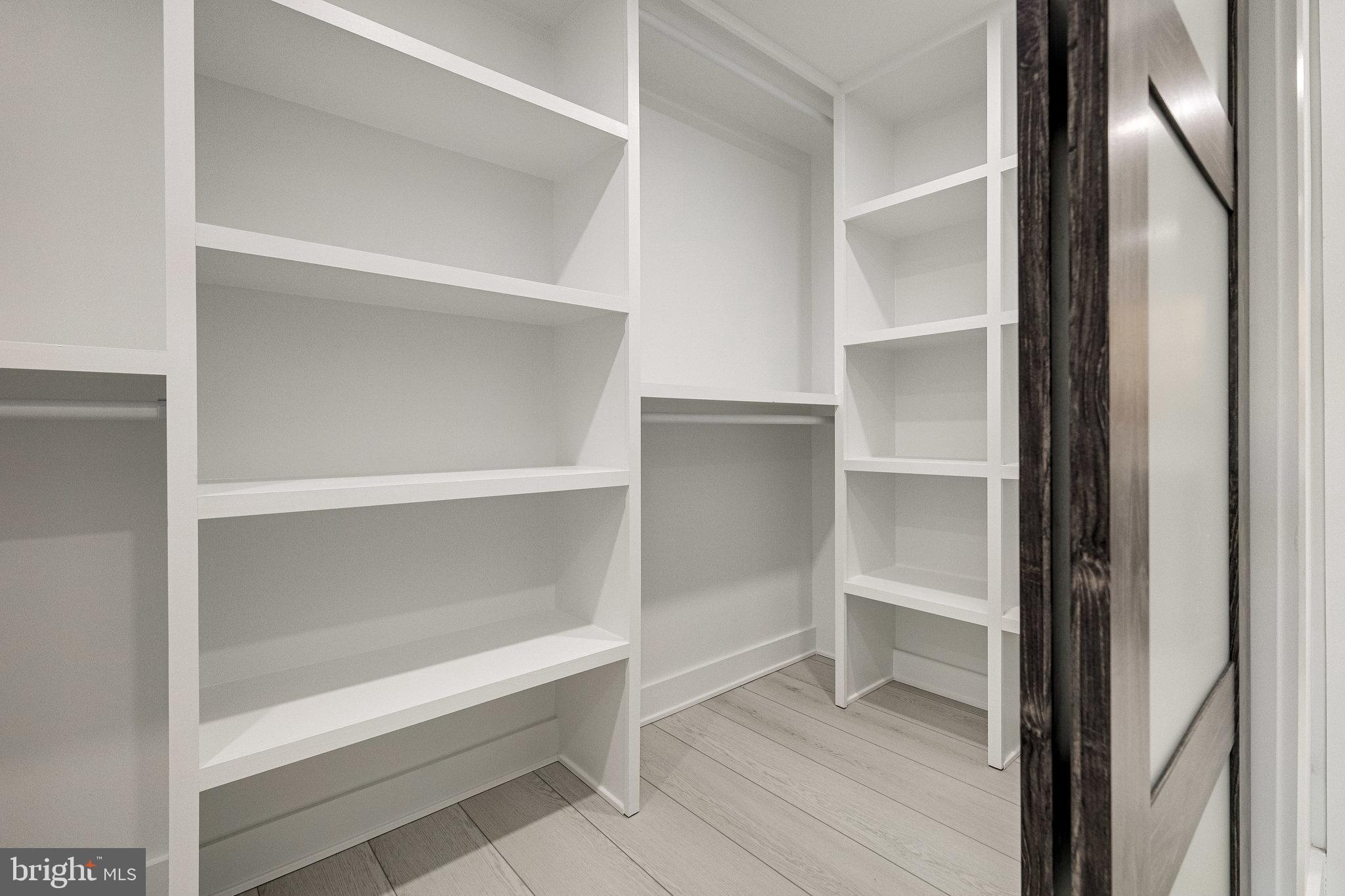 6101 Edsall Road, Unit 1208 Alexandria, VA 22304 - Photo 23 of 58 Gallery Image 23