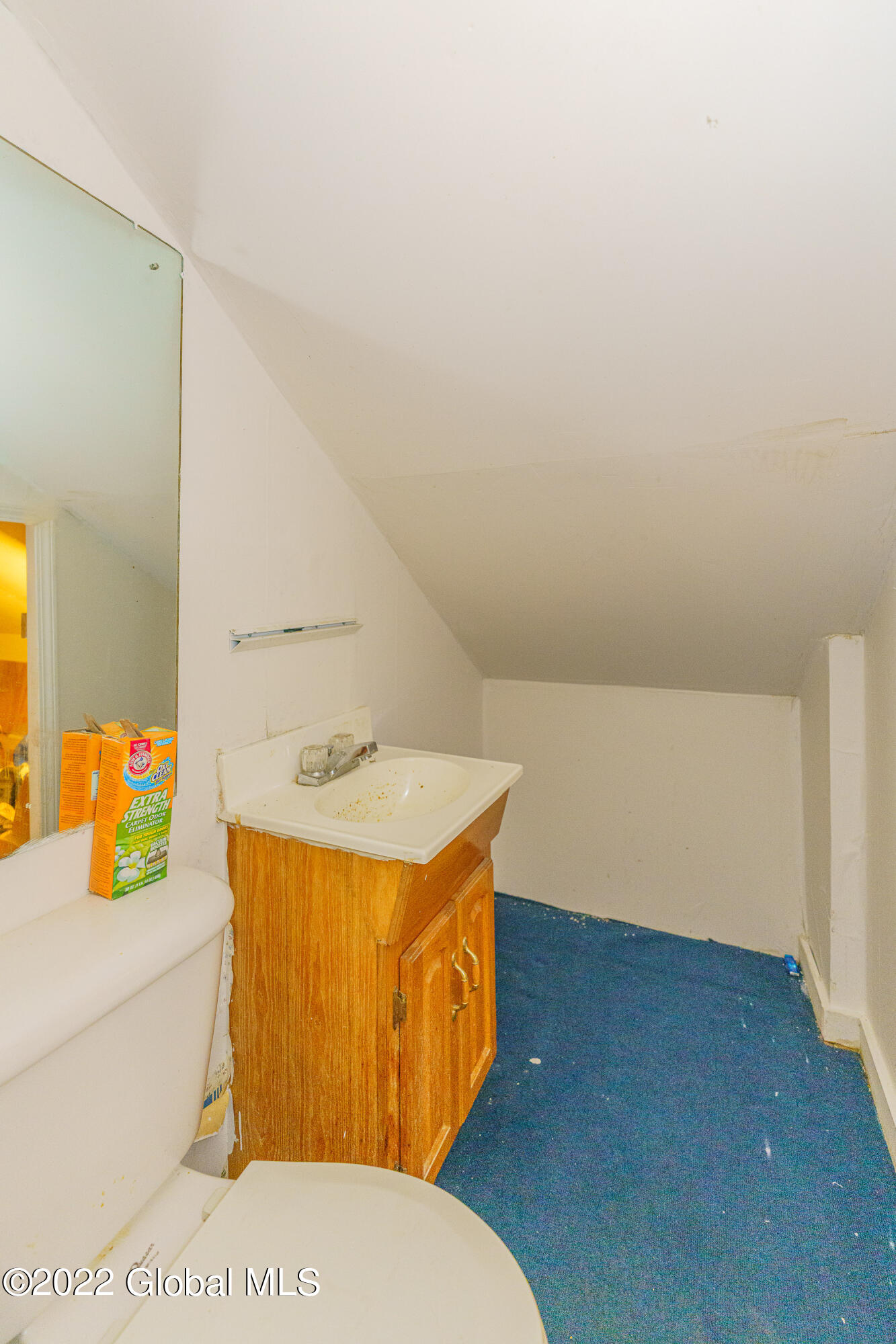 243 Clayton Road Schenectady, NY 12304 - Photo 23 of 28 7 2nd Floor 5