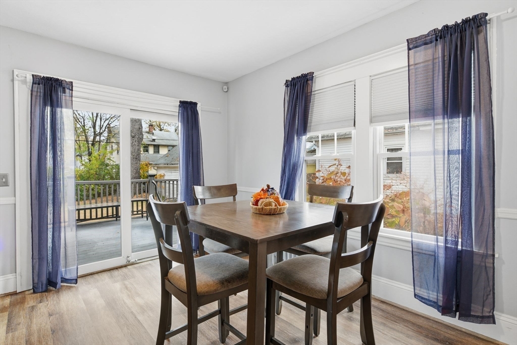 43 Thorndyke Street Springfield, MA 01118 - Photo 14 of 41