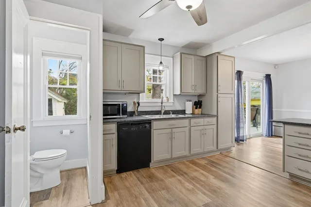 $325,000 | 43 Thorndyke Street, Springfield, MA 01118