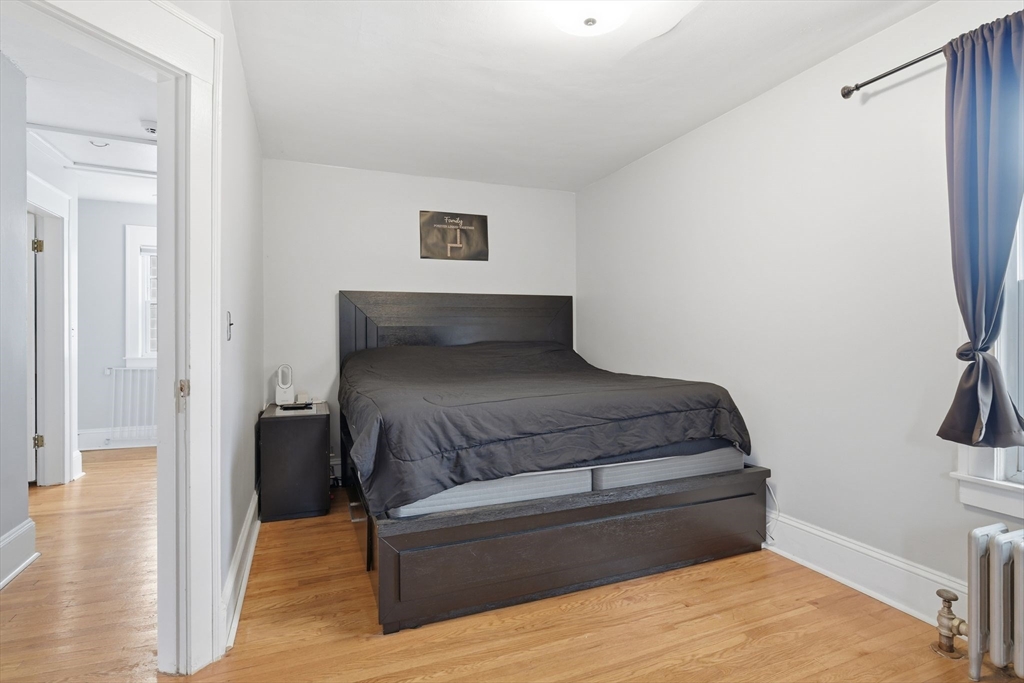 43 Thorndyke Street Springfield, MA 01118 - Photo 31 of 41