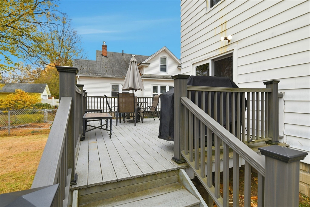 43 Thorndyke Street Springfield, MA 01118 - Photo 40 of 41