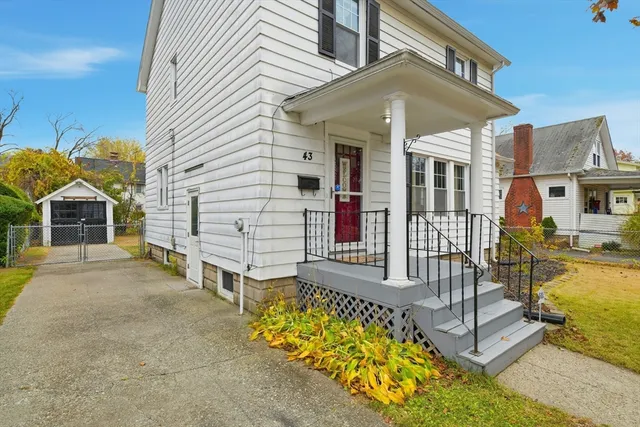 $325,000 | 43 Thorndyke Street, Springfield, MA 01118