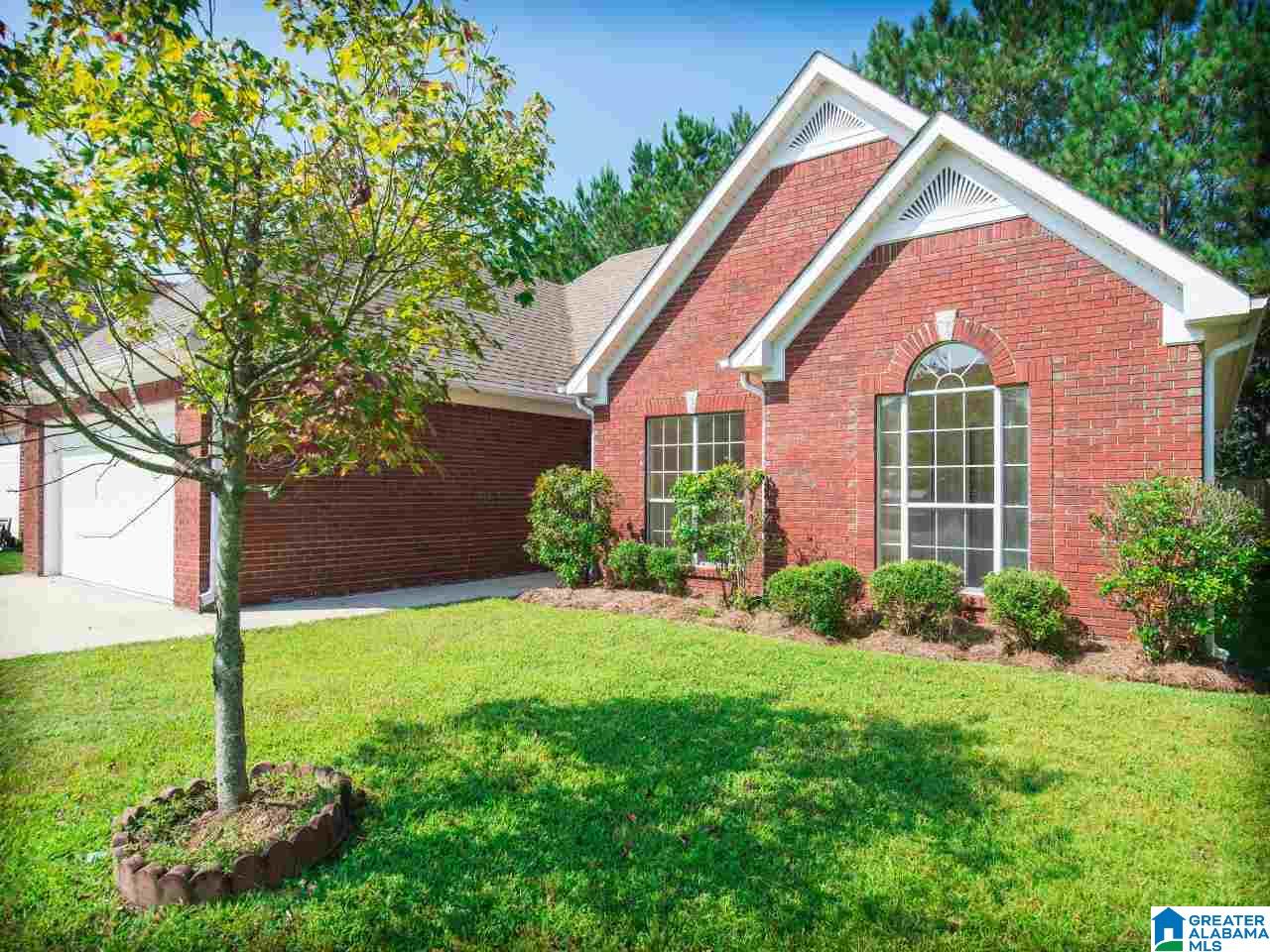 805 Daventry Lane Calera, AL 35040 - Photo 1 of 19
