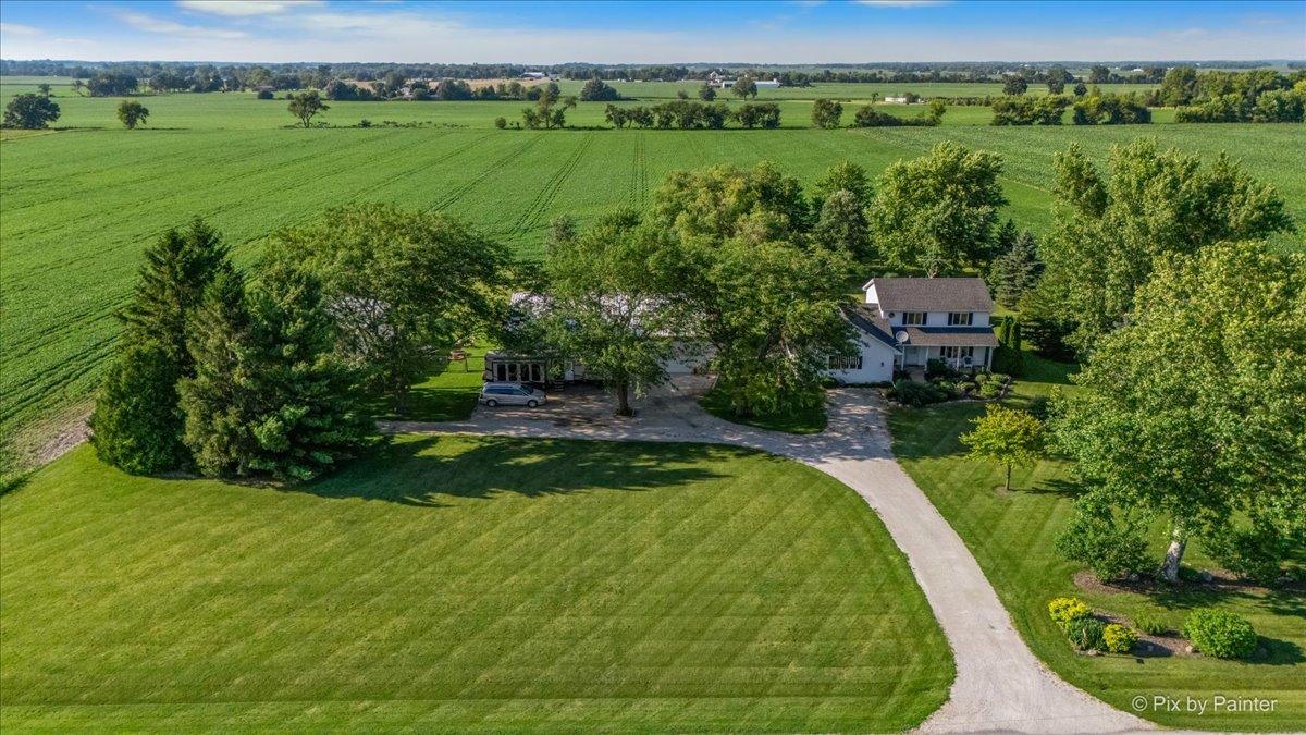 49W972 Peterson Road Maple Park, IL 60151 - Photo 5 of 84 Gallery Image 5