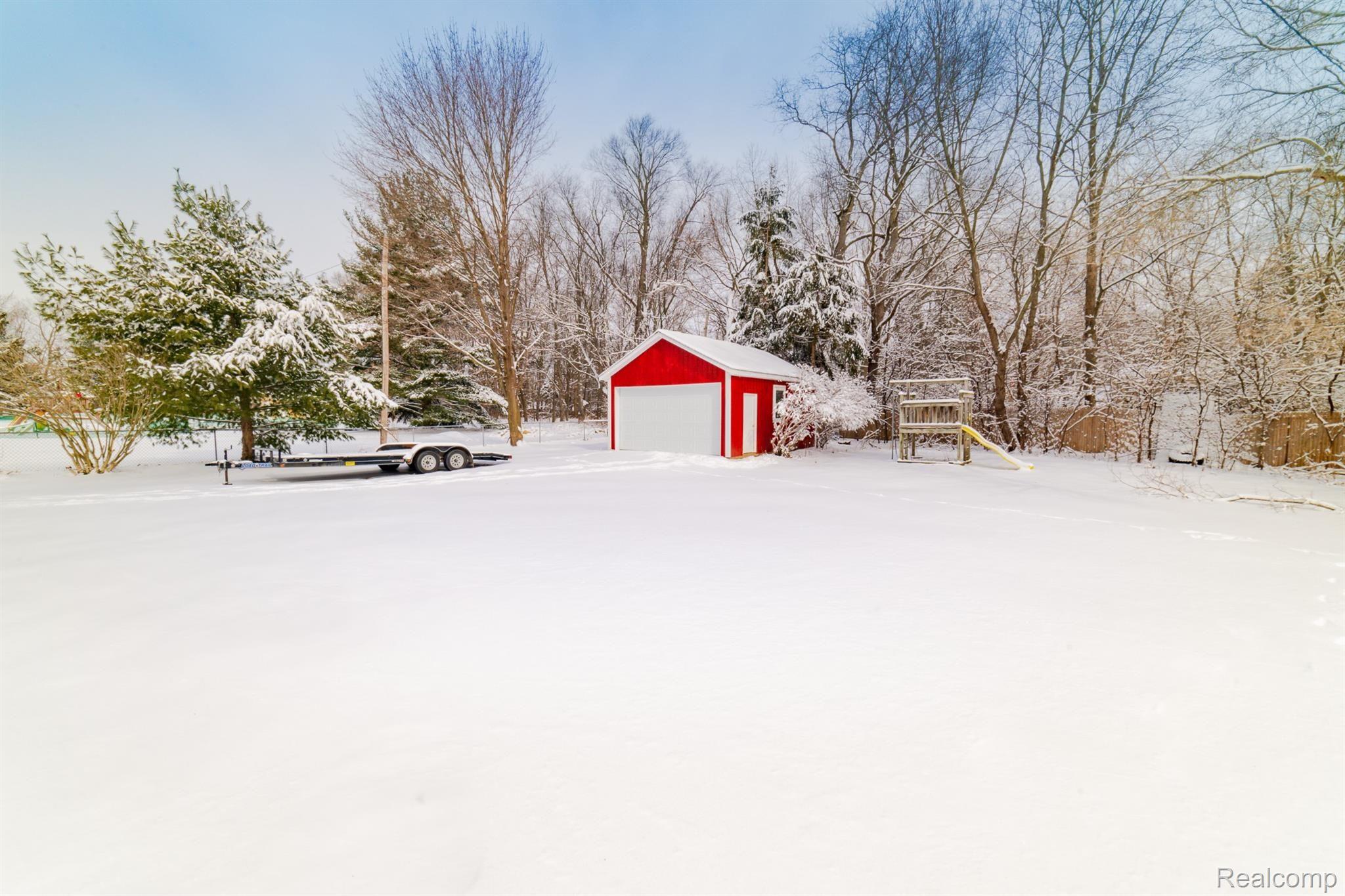 5595 Orion Road Rochester, MI 48306 - Photo 4 of 44 5595 Orion Rd-42.jpg