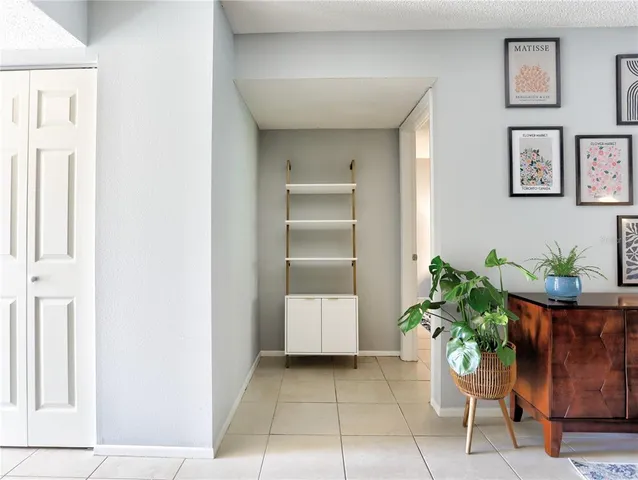 $2,500 | 133 Wild Palm Drive, Unit 133, Bradenton, FL 34210