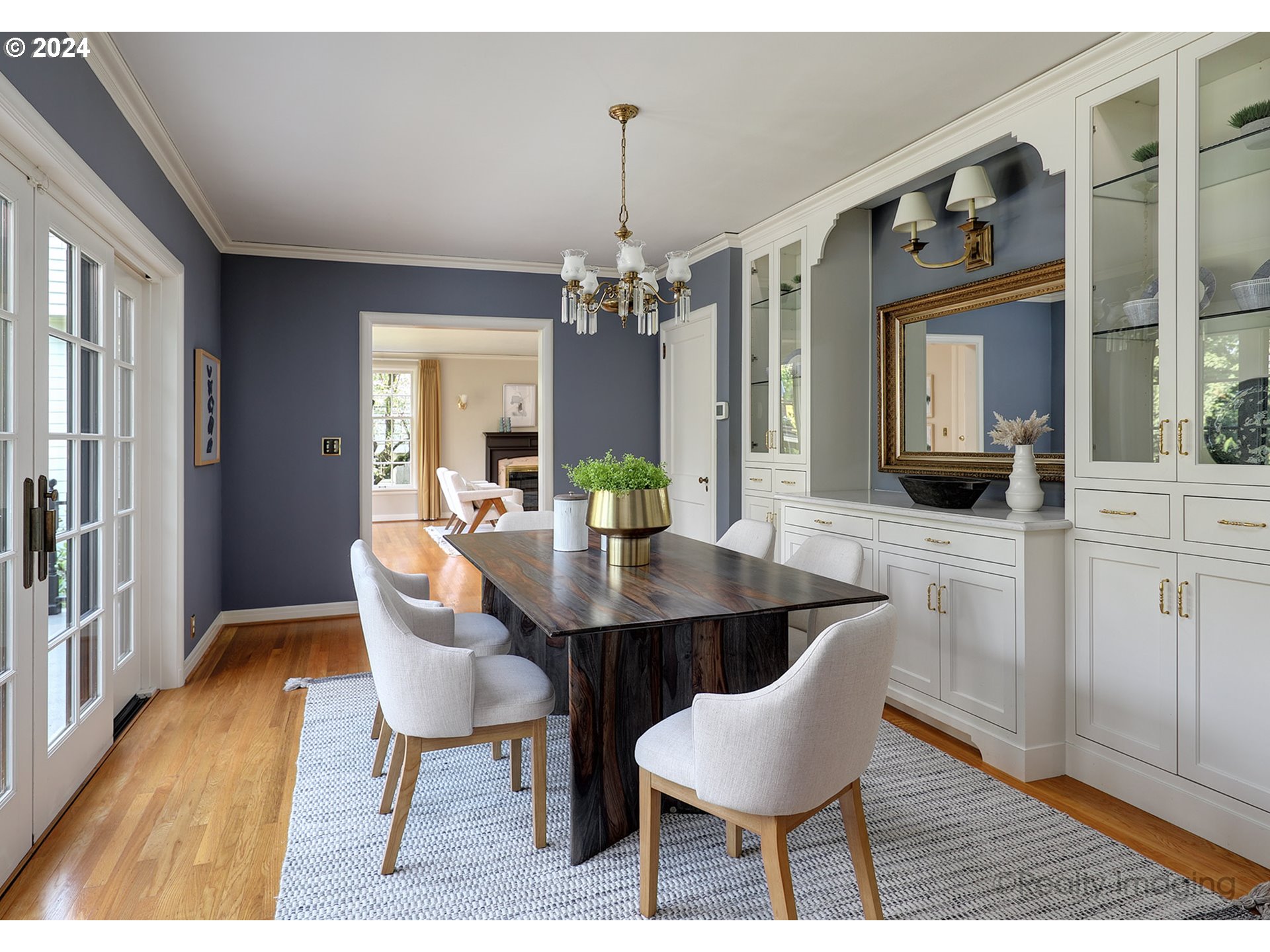 3045 Northwest Cumberland Road Portland, OR 97210 - Photo 11 of 46 Dining Room