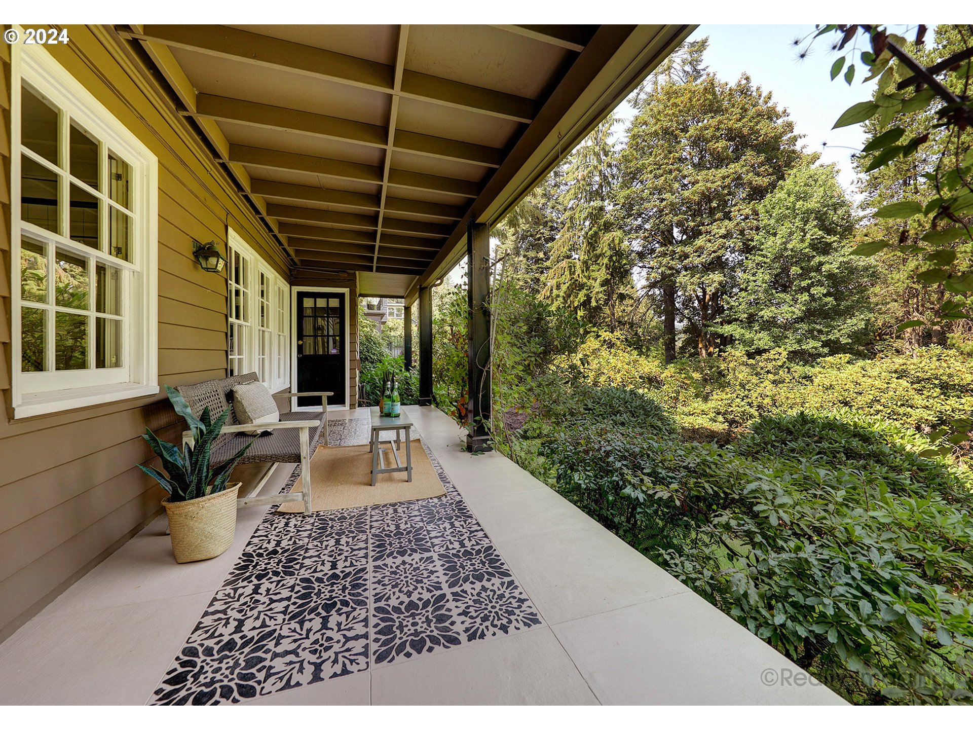 3045 Northwest Cumberland Road Portland, OR 97210 - Photo 35 of 46 Patio