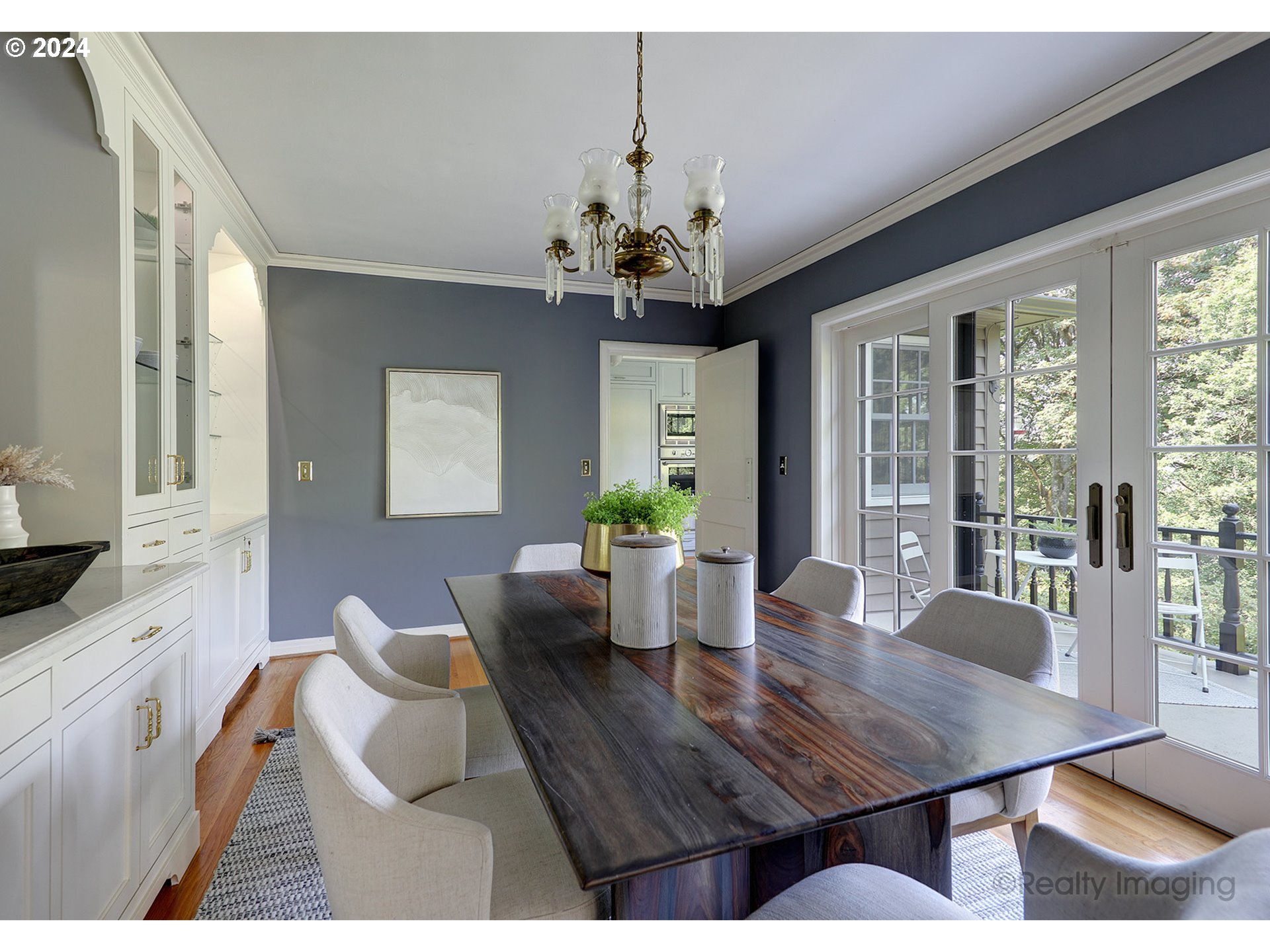 3045 Northwest Cumberland Road Portland, OR 97210 - Photo 10 of 46 Dining Room