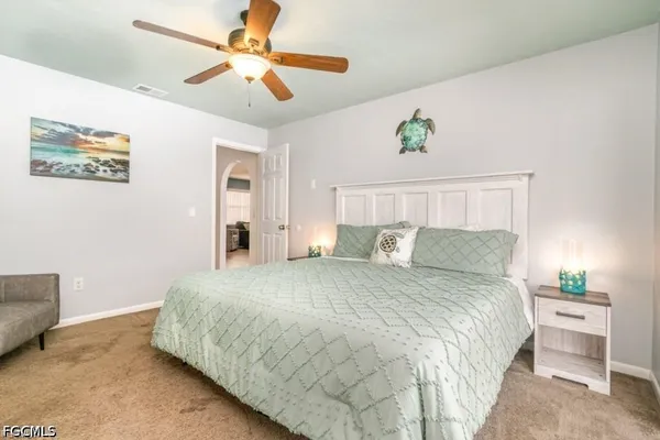 $2,300 | 922 Southeast 25th Lane, Cape Coral, FL 33904