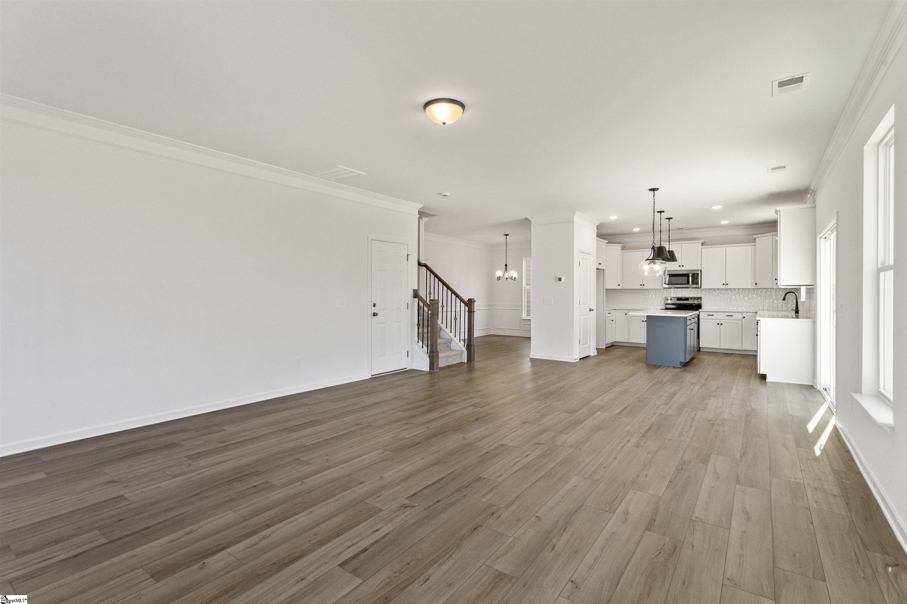 656 Columbus Circle Simpsonville, SC 29680 - Photo 10 of 28