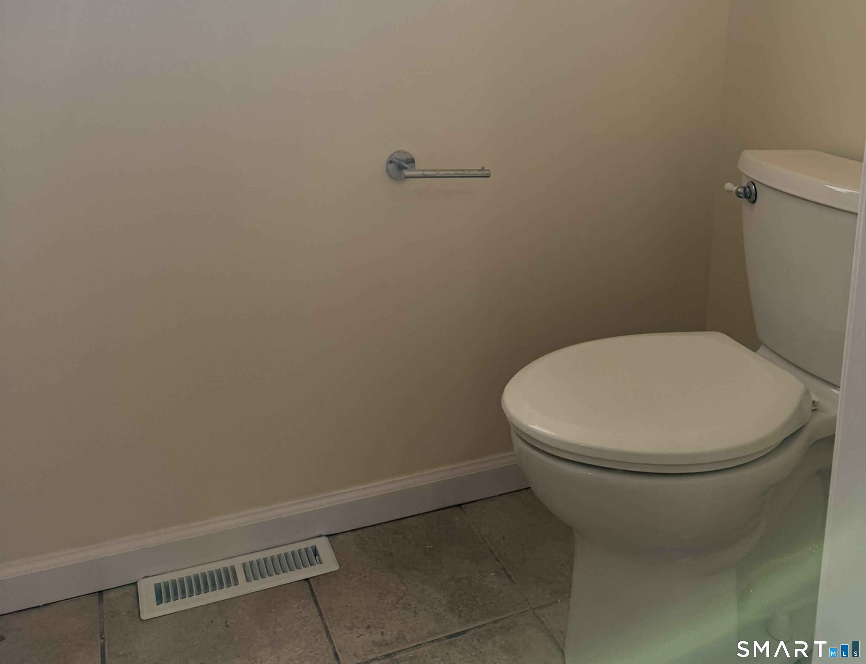 765 Hart Street Bridgeport, CT 06606 - Photo 21 of 31