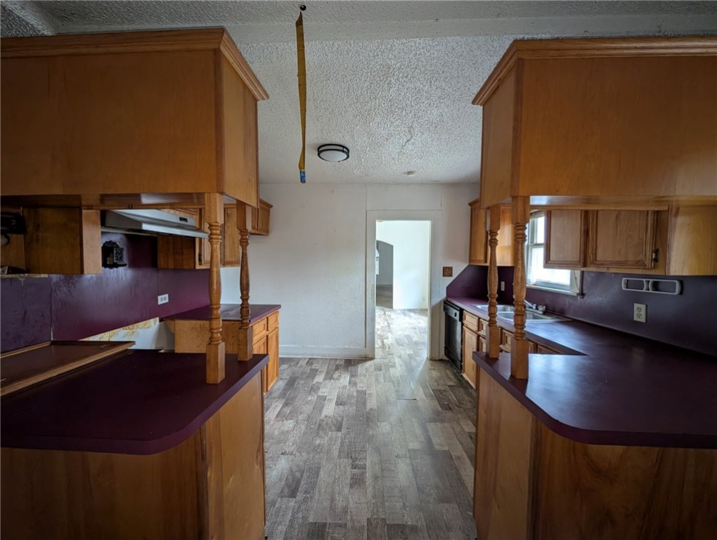 1114 11th Street Corpus Christi, TX 78404 - Photo 9 of 16 a living room with furniture and a flat screen tv