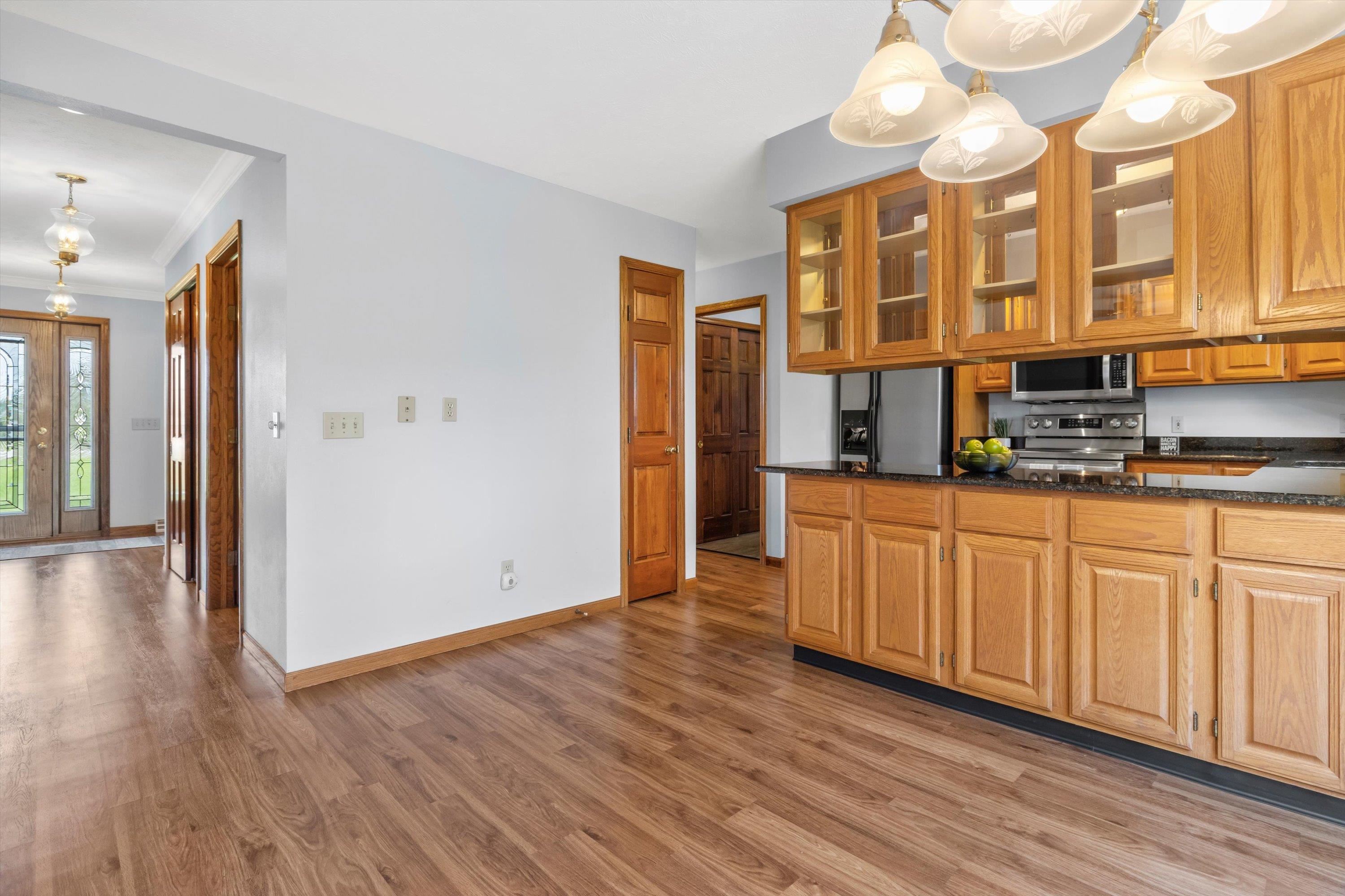 6237 South Edgewater Drive Beloit, WI 53511 - Photo 17 of 57