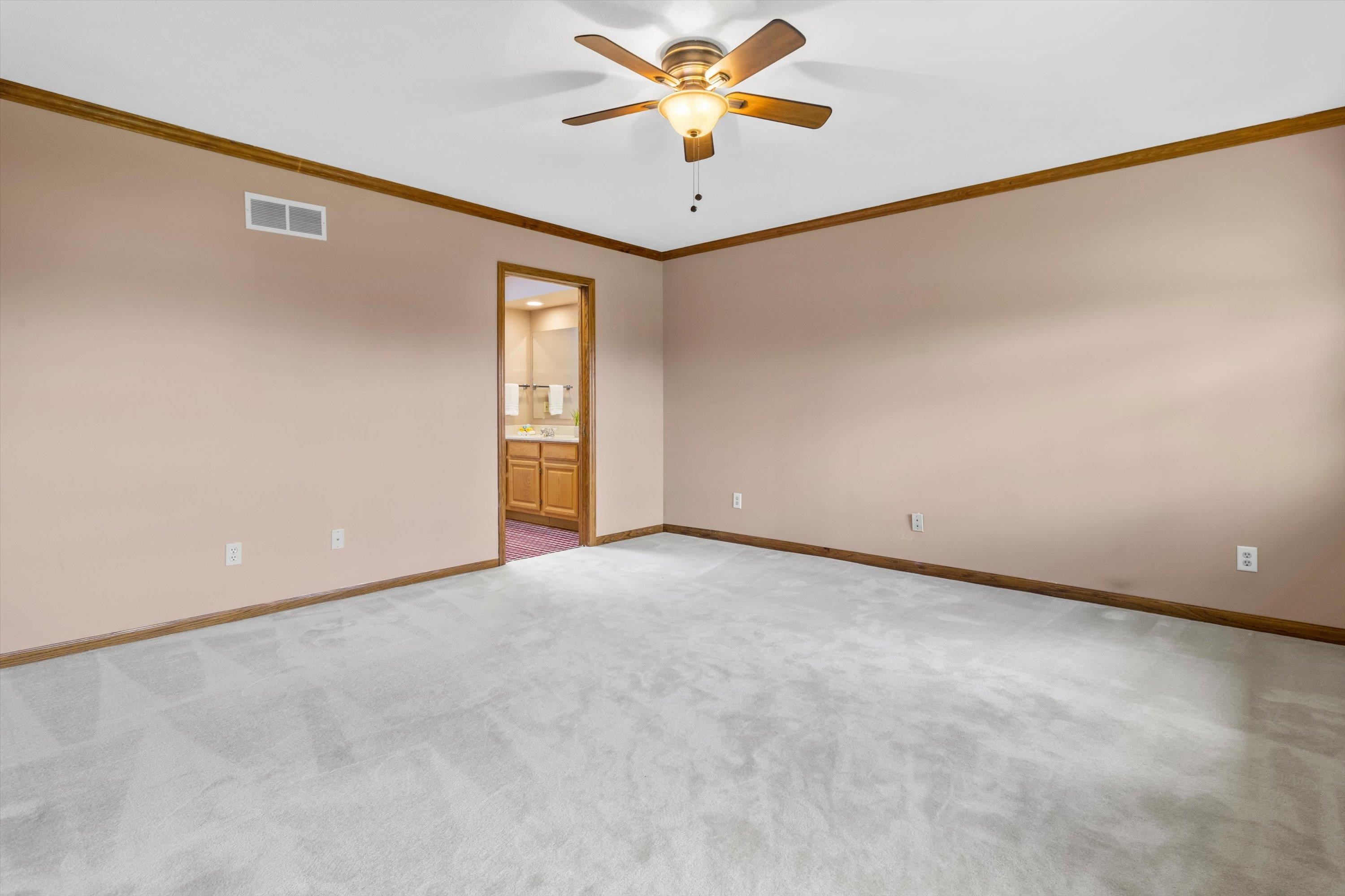 6237 South Edgewater Drive Beloit, WI 53511 - Photo 31 of 57