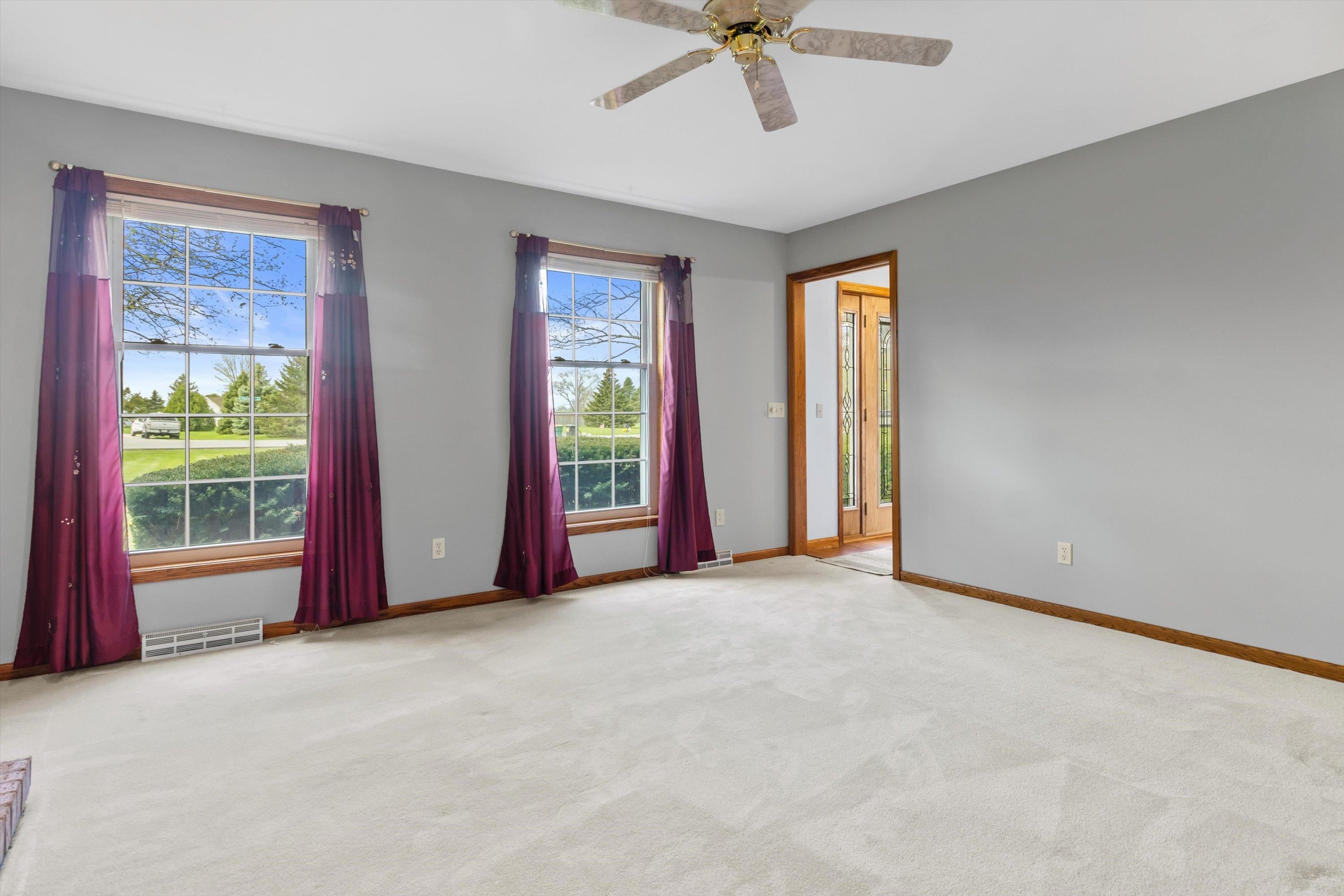 6237 South Edgewater Drive Beloit, WI 53511 - Photo 10 of 57
