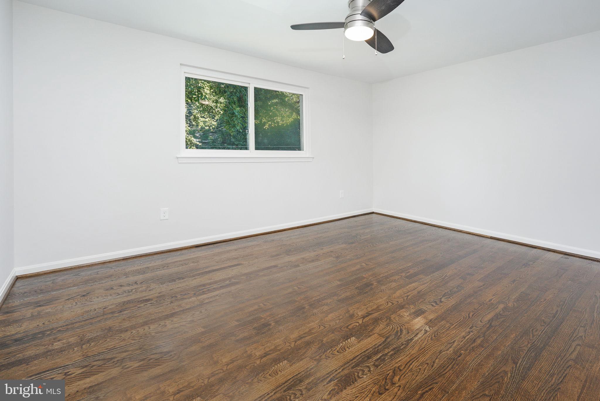 6814 Landor Lane Springfield, VA 22152 - Photo 23 of 38