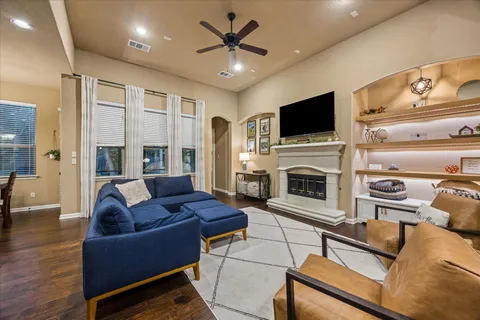 $749,000 | 2307 Parksville Way, Cedar Park, TX 78613