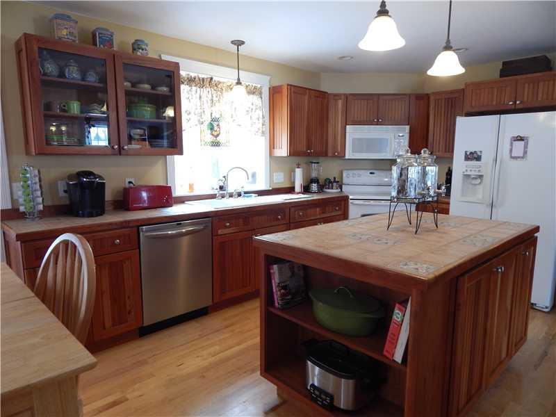 11 Watson Mill Road Saco, ME 04072 - Photo 4 of 29 Kitchen.