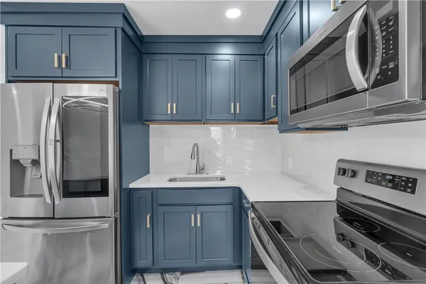 $2,000 | 255 Pearl Street, Unit 1, Providence, RI 02907