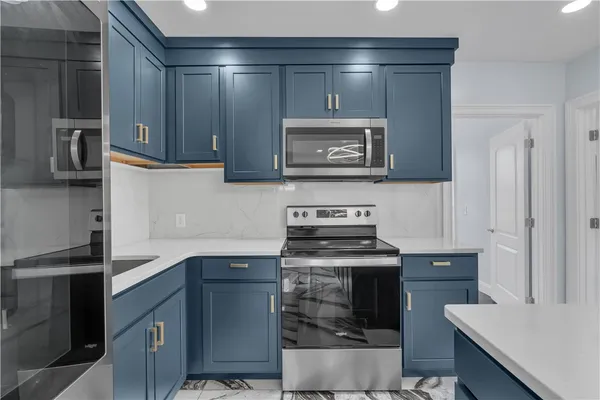 $2,000 | 255 Pearl Street, Unit 1, Providence, RI 02907