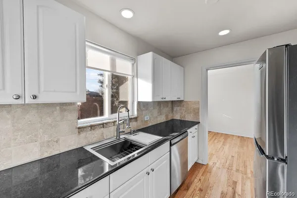 $2,895 | 3085 Clermont Street, Denver, CO 80207