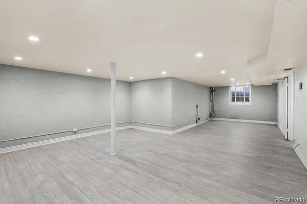 $2,895 | 3085 Clermont Street, Denver, CO 80207