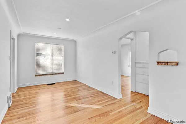 $2,895 | 3085 Clermont Street, Denver, CO 80207