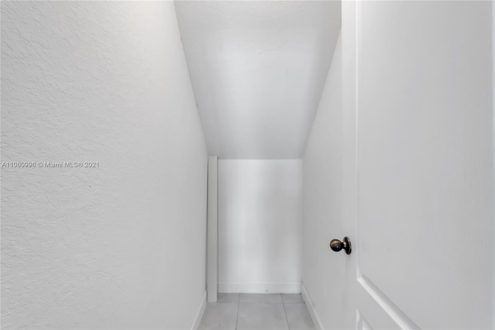 970 Southwest 151 Place, Unit 970 Miami, FL 33194 - Photo 15 of 45