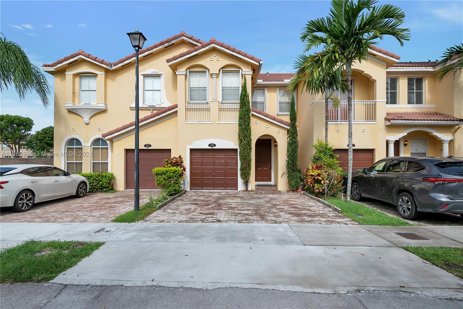 970 Southwest 151 Place, Unit 970 Miami, FL 33194 - Photo 3 of 45
