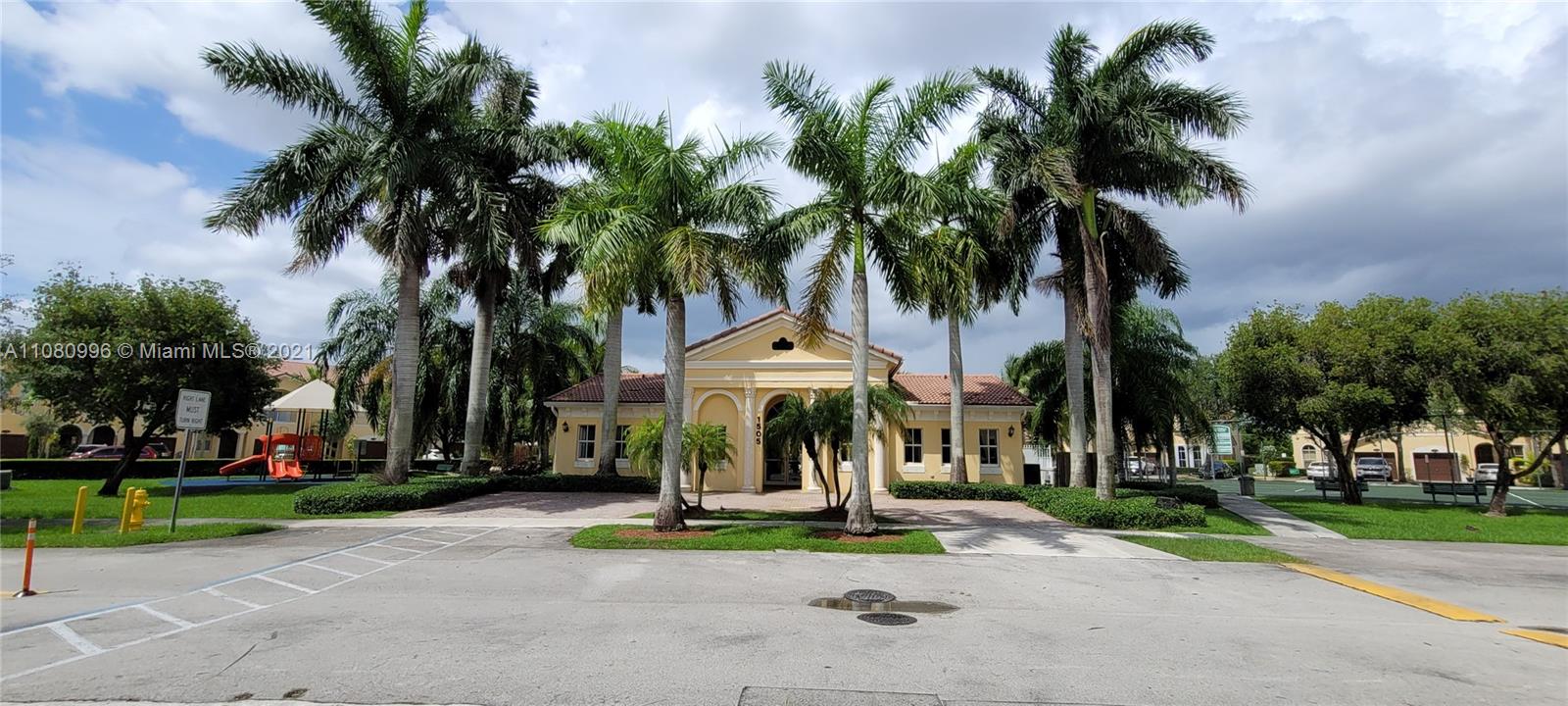 970 Southwest 151 Place, Unit 970 Miami, FL 33194 - Photo 31 of 45